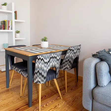 Movie Jezyce 아파트