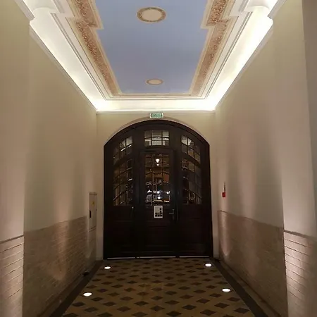 아파트 Movie Jezyce *