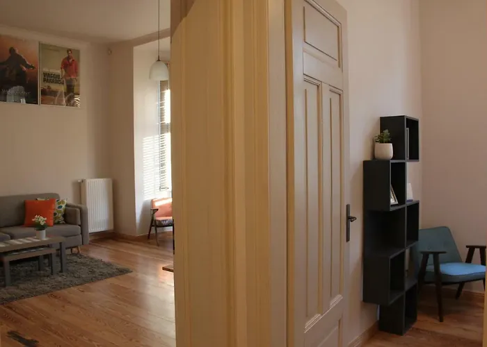 Movie Jezyce Apartamento *